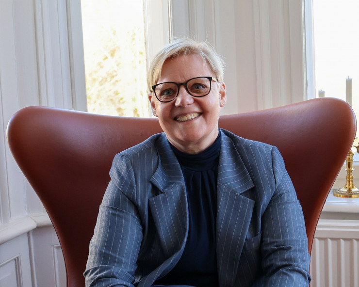 Annette Lind